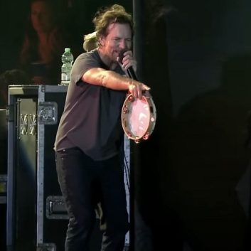 Eddie Vedder: “Our job is to make the music that makes us feel proud”