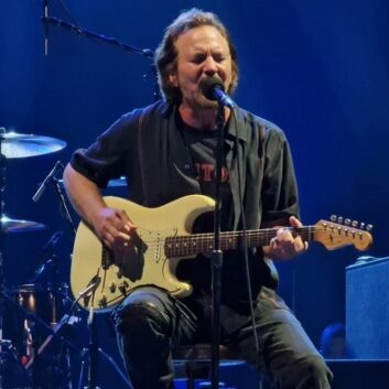 Eddie Vedder, annunciato il suo primo concerto del 2023