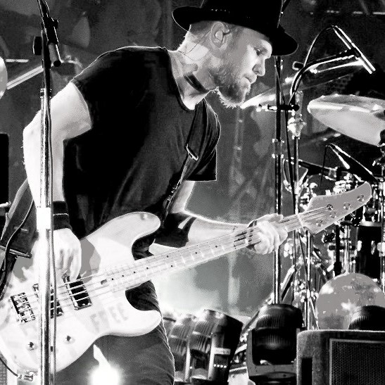 Jeff Ament on a new Pearl Jam album : “I think everybody hopes we have a record out next year”