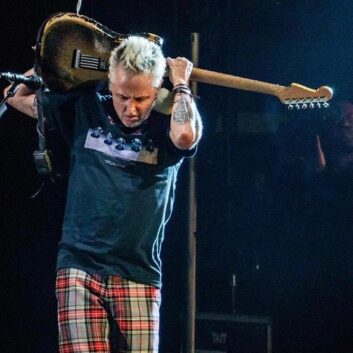Mike McCready on Pearl Jam’s new album: “I’m so excited about what we did with Andrew Watt”