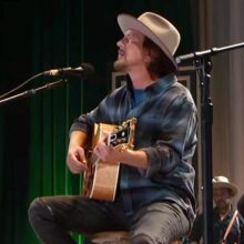Eddie Vedder to return to Tennessee for Reportin’ For Duty benefit concert