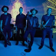 Pearl Jam, diverse curiosità sulle canzoni di Dark Matter
